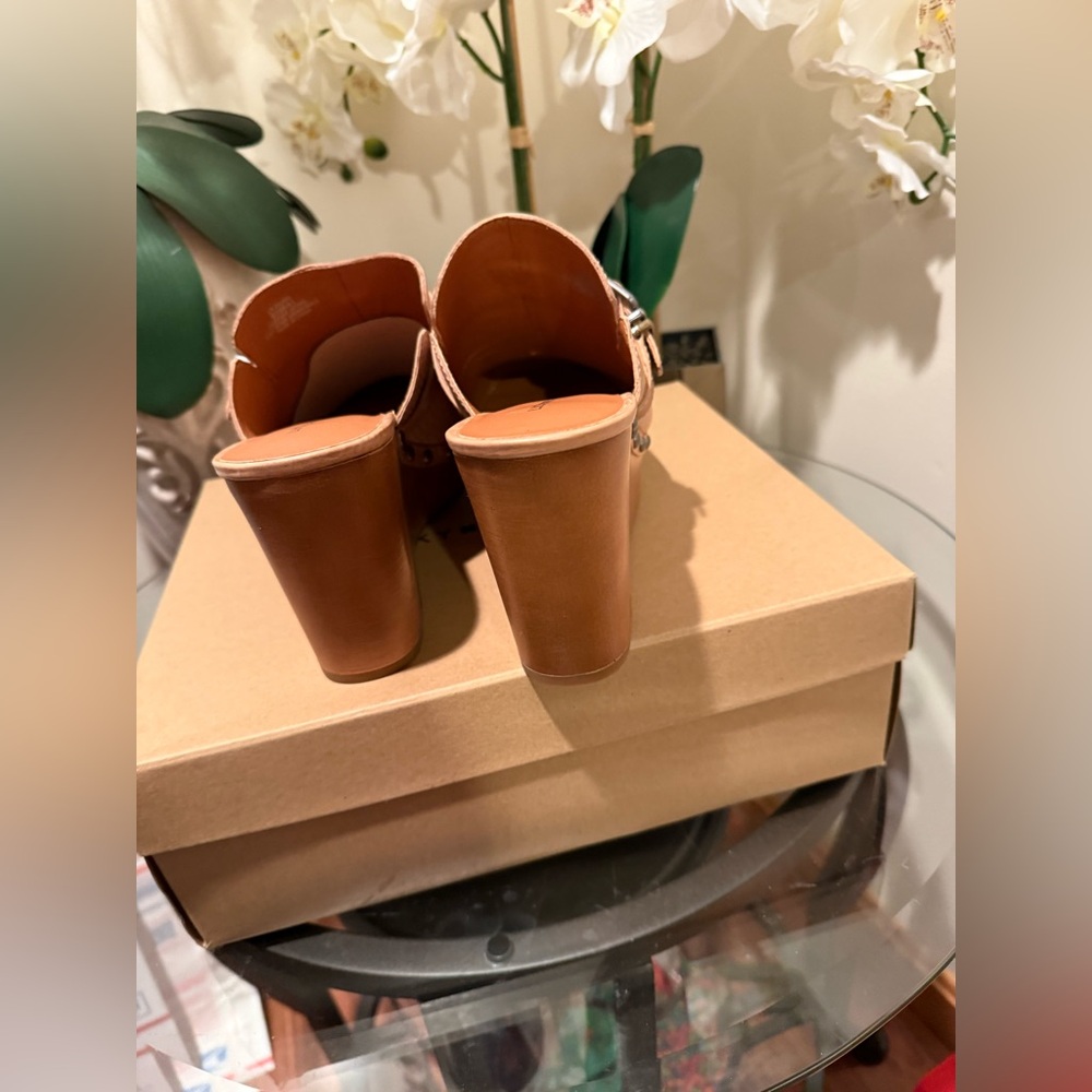 Lucky Brand Leather Wedges - Picture 11 of 12